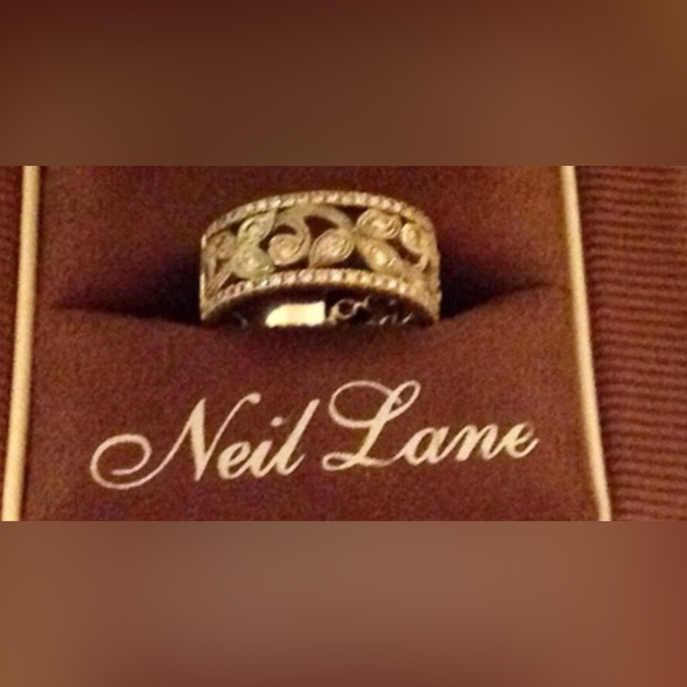 Neil Lane diamond ring